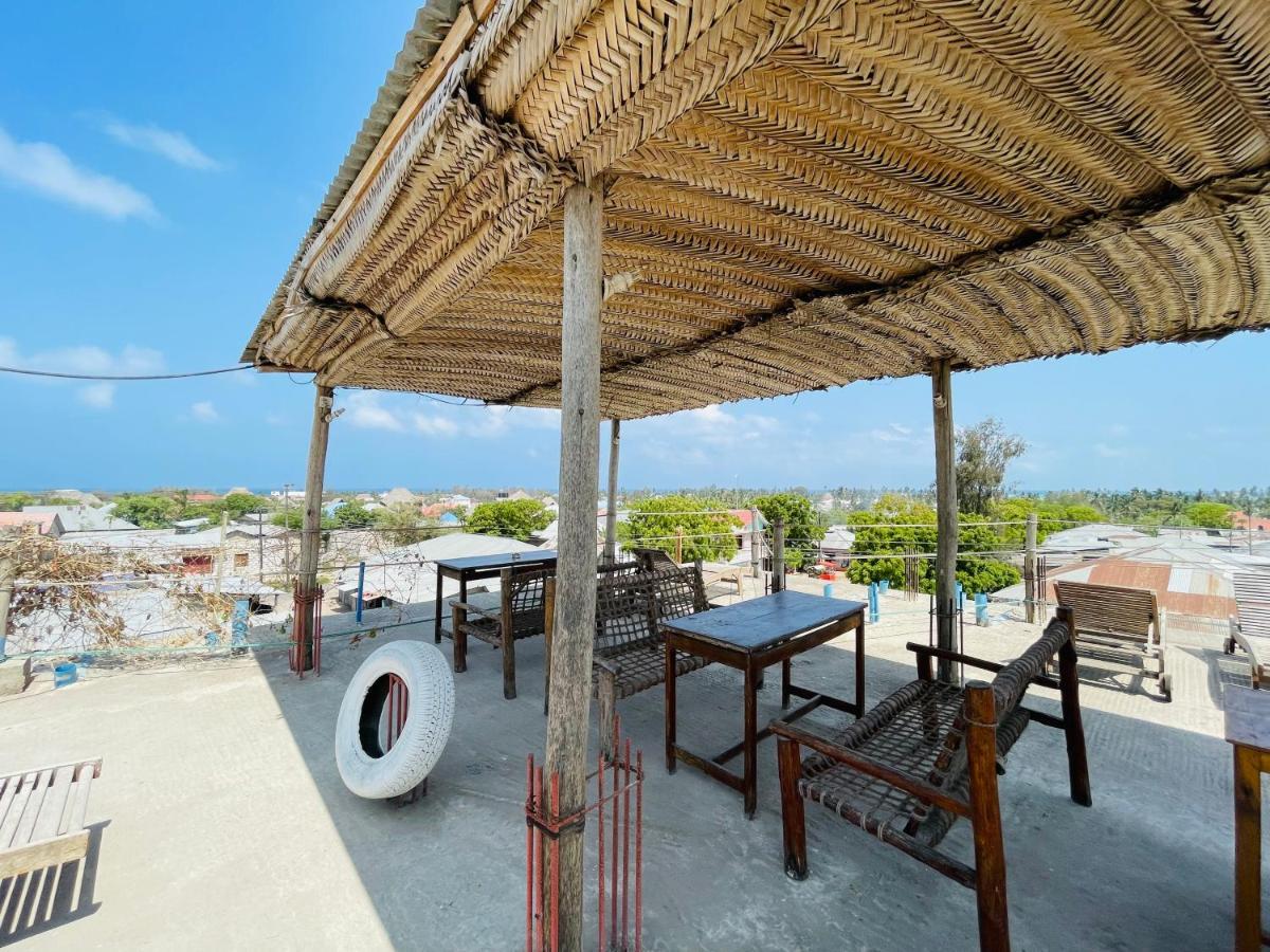 Village View Hostel Chanjani Ngoại thất bức ảnh
