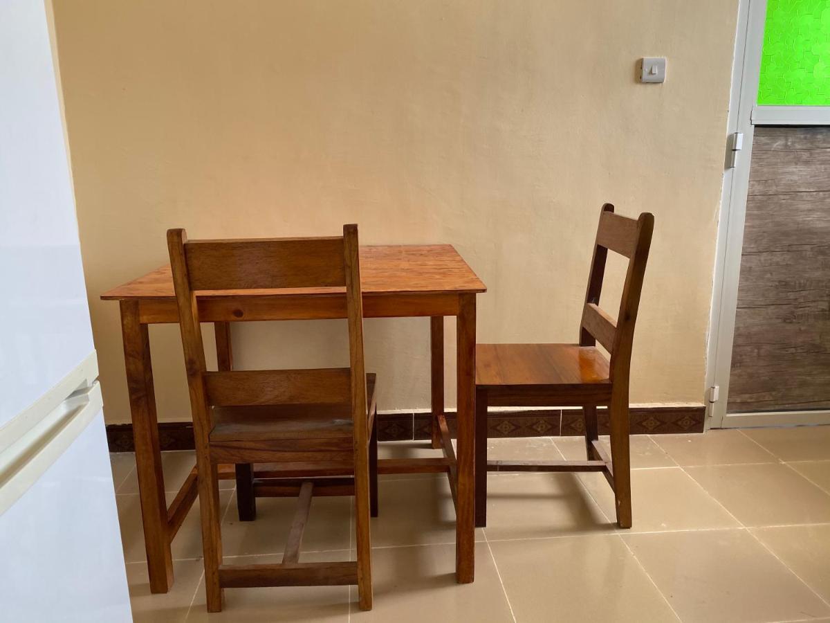 Village View Hostel Chanjani Ngoại thất bức ảnh